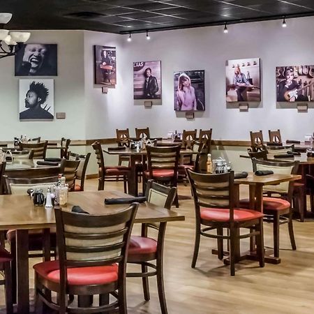 Wyndham Garden Hotel Austin Eksteriør bilde